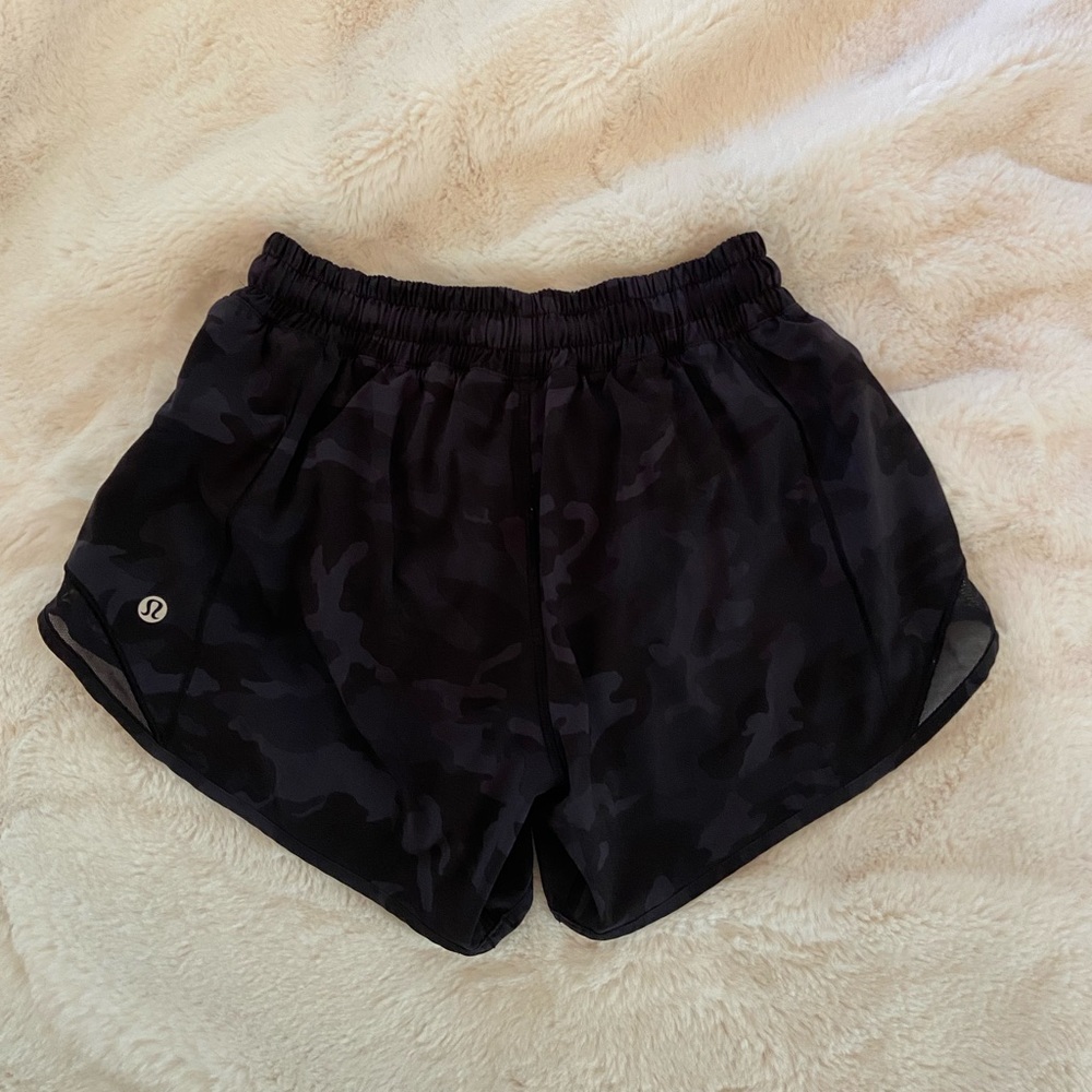 lululemon hotty hot shorts